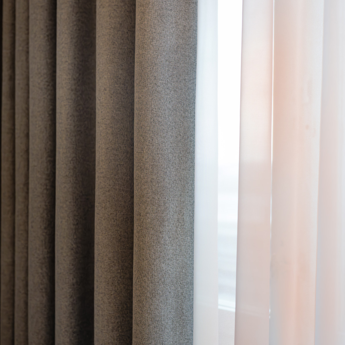 TWO FACE RH BLACKOUT FR