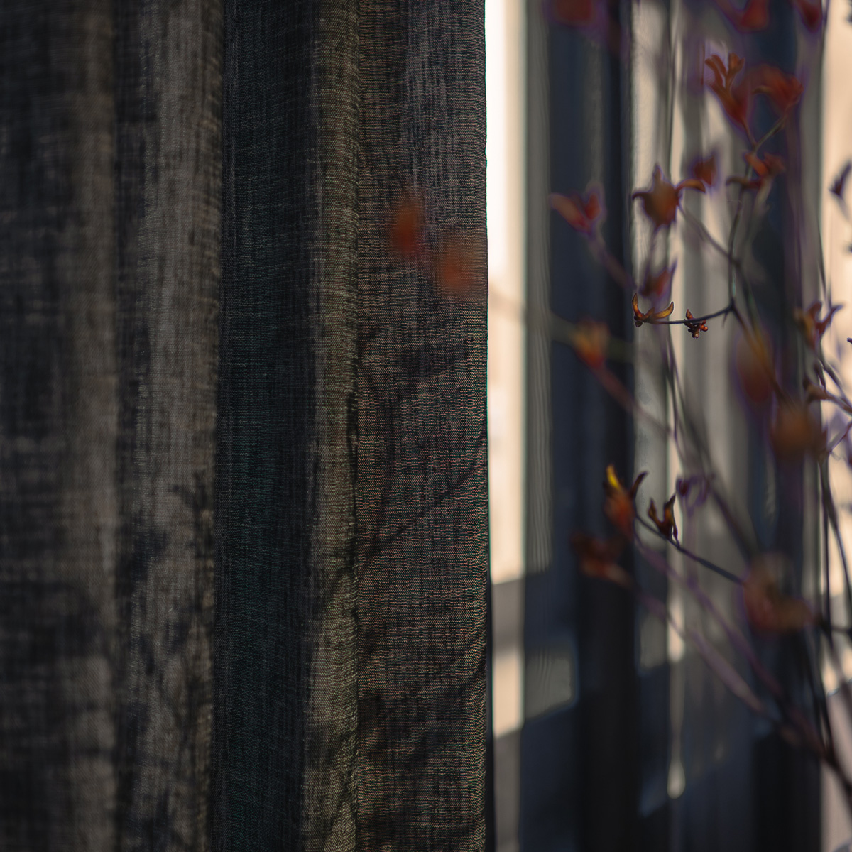 EMBER ROOMHIGH FR W/WEIGHTBAND