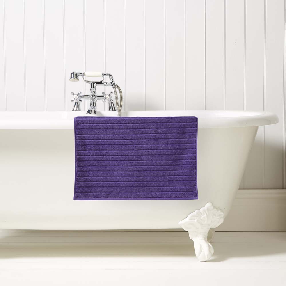 PRISM BATH MAT CRUSHED GRAPE