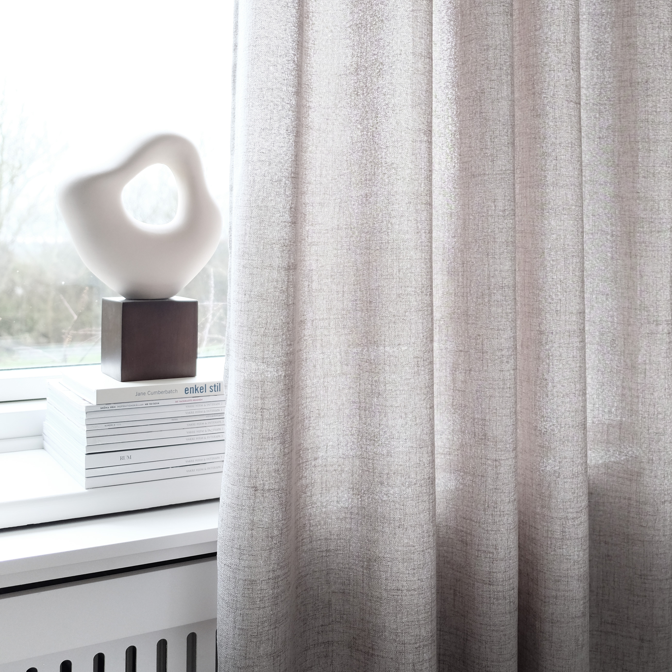 NEAT CURTAIN W/MULTITAPE