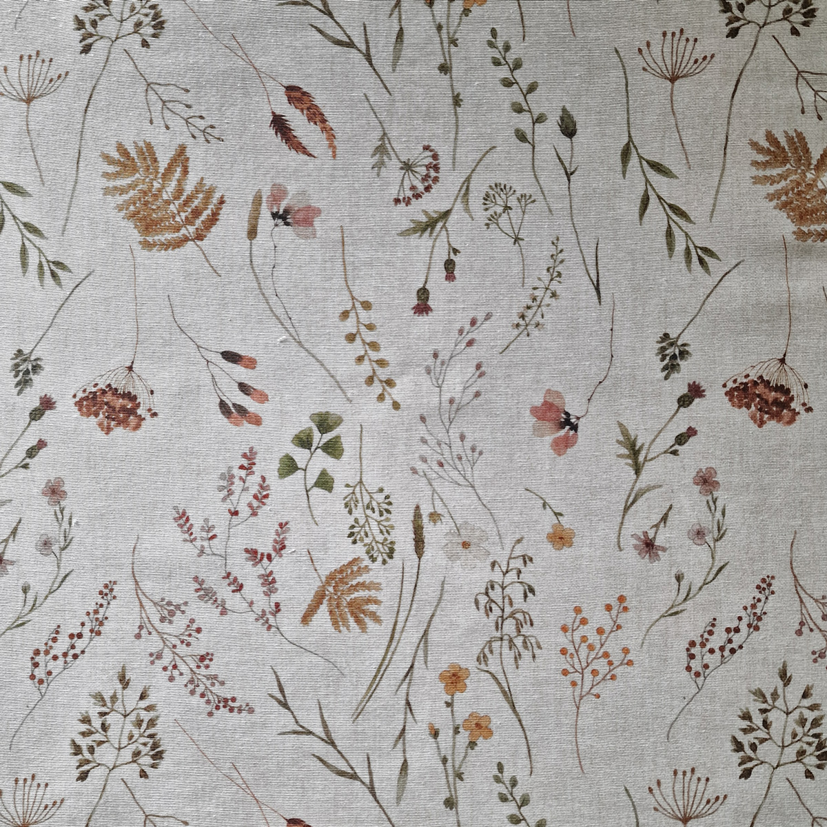 TAMMI TABLE CLOTH W/ANTISLIP